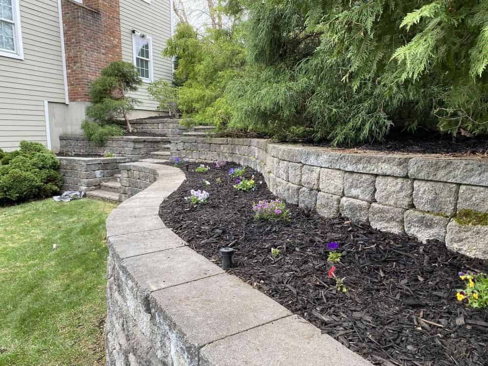 Retaining Walls & Structural Hardscapes image